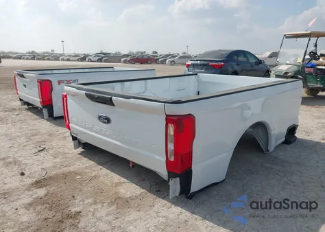 2024 Ford Super Duty F-250 из США, поврежденный, VIN 24FORDTRUCKBED